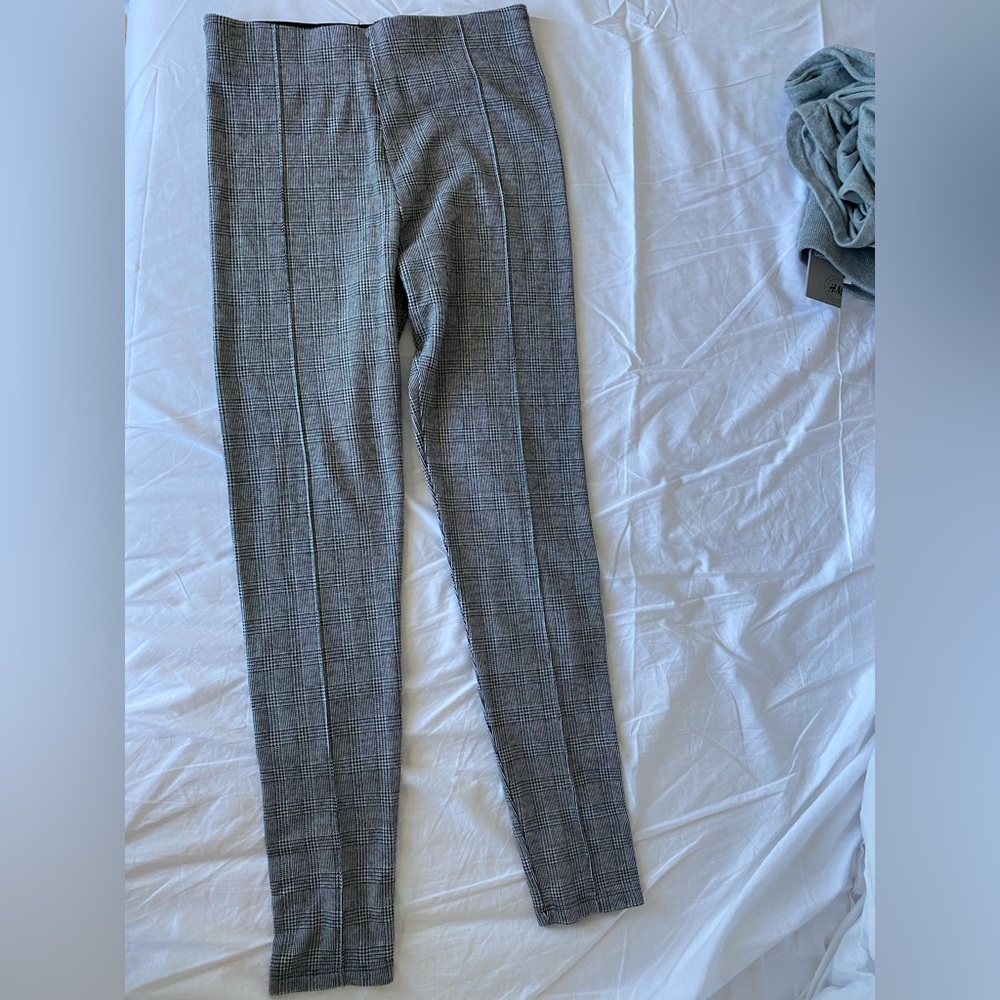 Zara houndstooth pattern stretchy leggings size M can fit small too - Picture 4 of 13